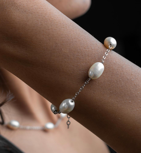 Ovula Bracelet