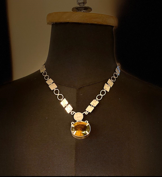 Burnt Orange Azurea Necklace 