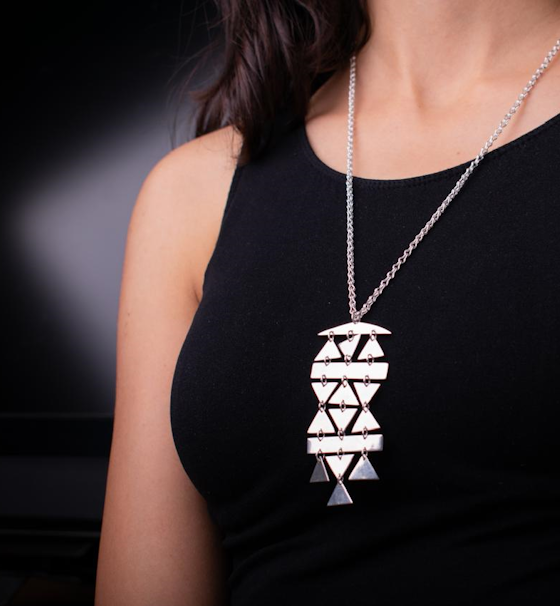 Silver Drape Long Chain w  Pendant
